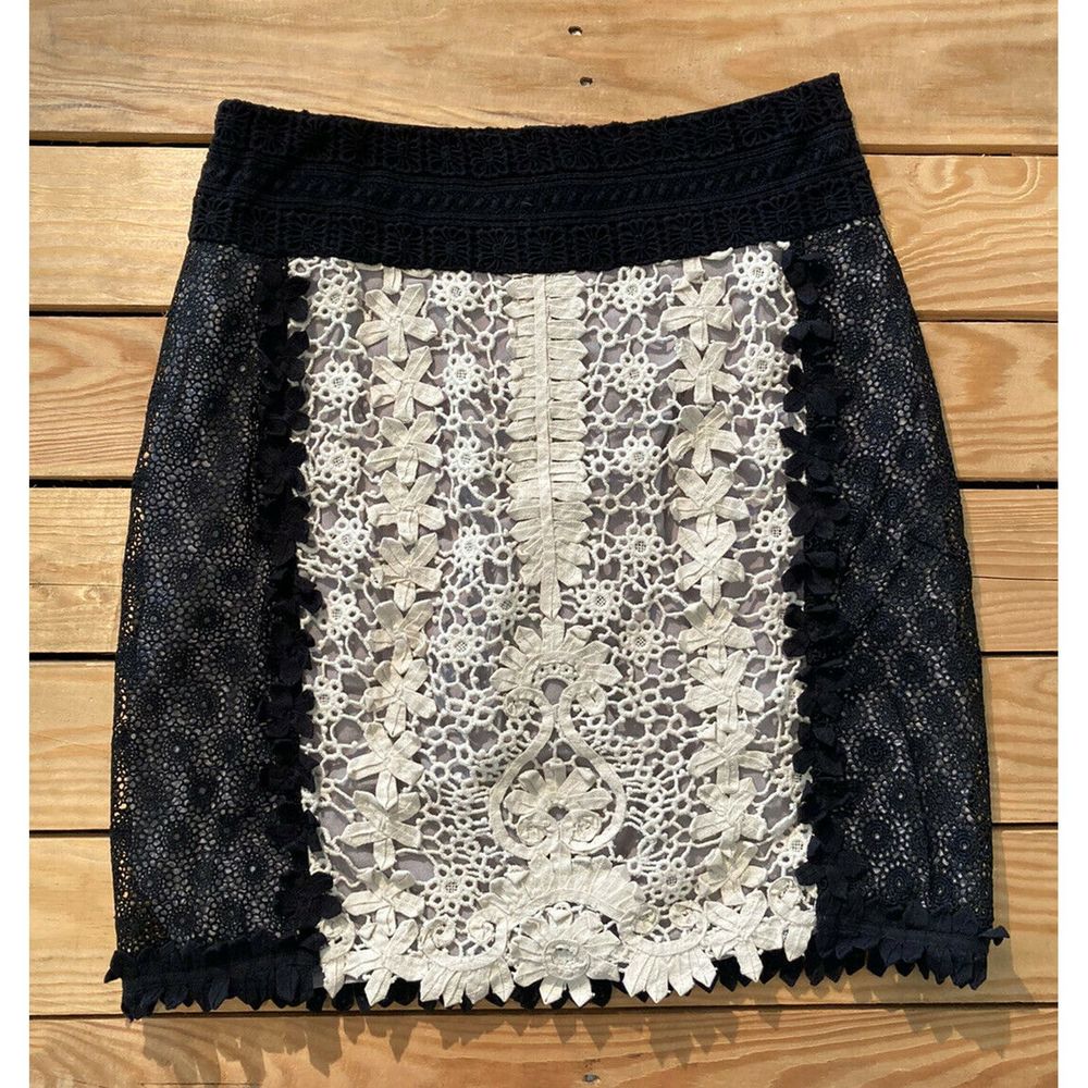 LEIFNOTES Womens Black Crocheted Lace Skirt Size 2